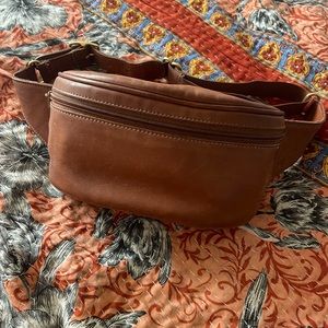 Vintage coach Fannypack FIRM PRICE. Unless you buy from my Instagram